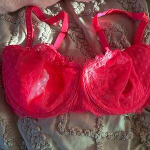 Beautiful lace bright pink Victoria Secret push up bra no padding. 36DDD
